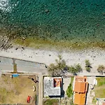 Casa Bianca - Goelba Vila