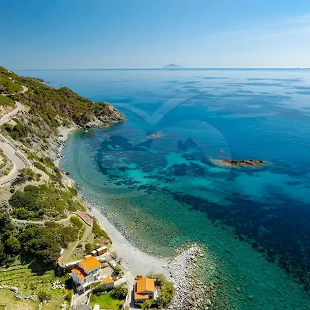 Casa Bianca - Goelba * Pomonte