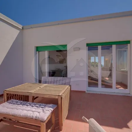 Casa Bianca - Goelba Villa Pomonte (Livorno)