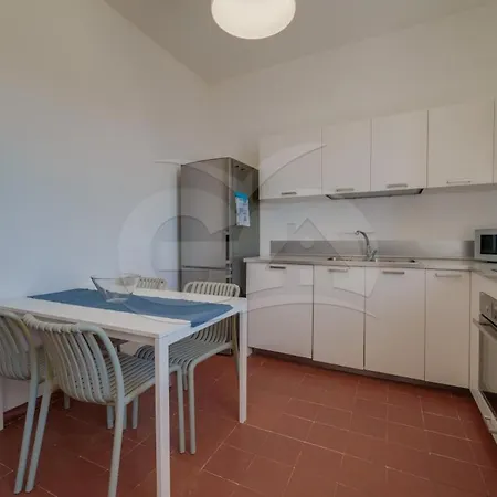 Villa Casa Bianca - Goelba Pomonte (Livorno)