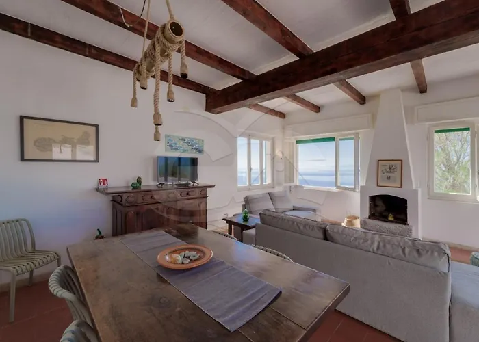 Casa Bianca - Goelba Pomonte