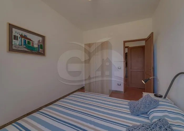 Casa Bianca - Goelba * Pomonte