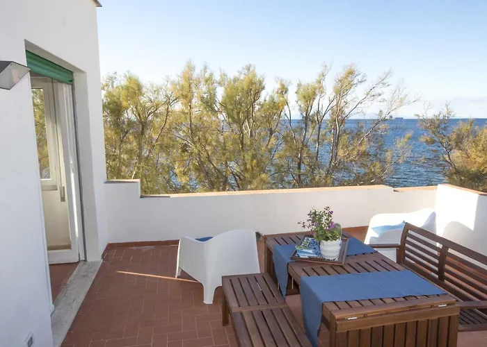 Casa Bianca - Goelba * 포몬테